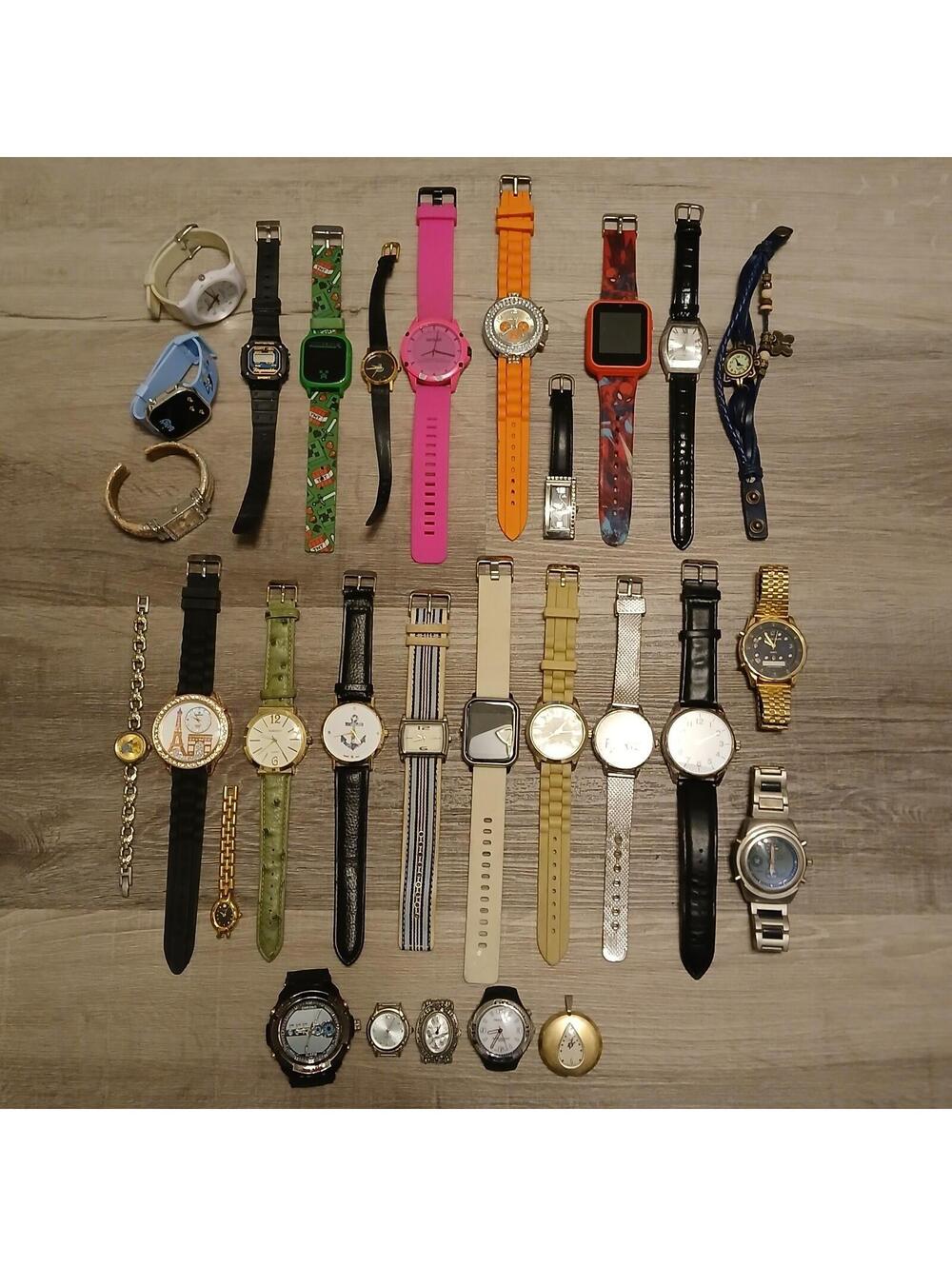 Huge Watch Lot of 25+ Mixed Brands Vintage & Modern Parts/Repair Untested-Box 35
